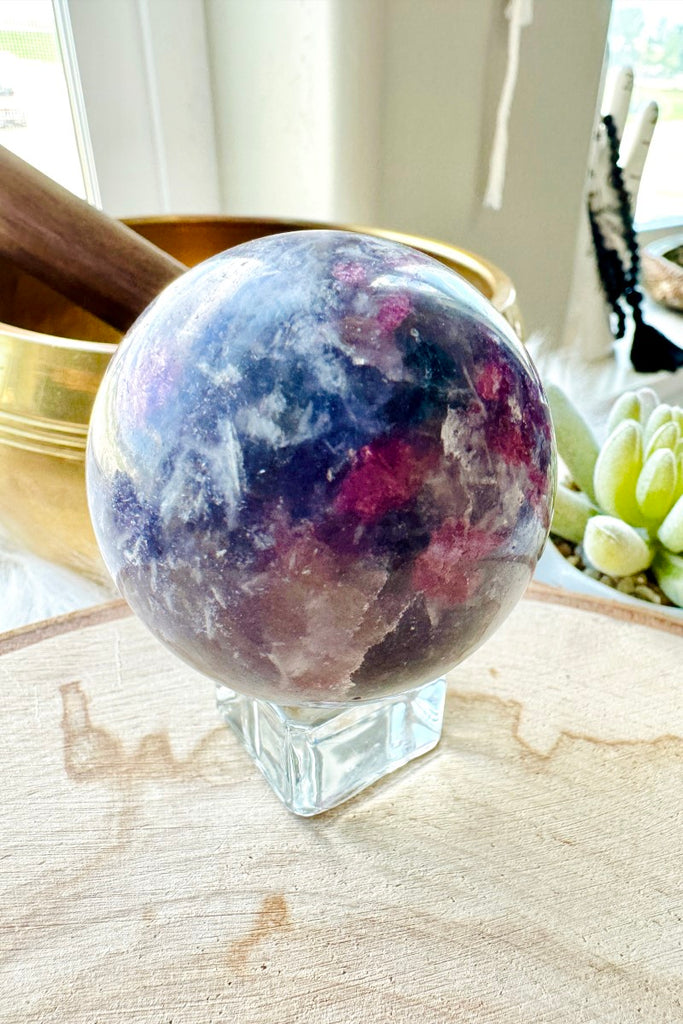 Unicorn Stone Sphere (A)