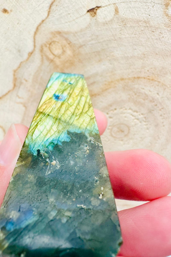 Labradorite Tower 006