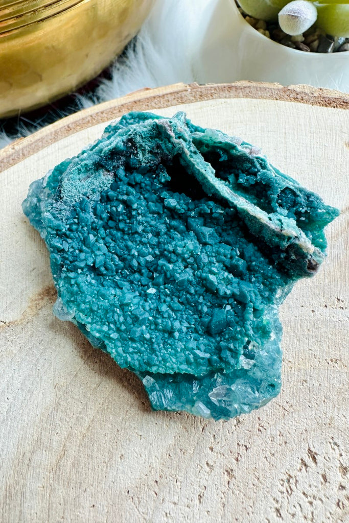 Marshy Green Apophyllite 008