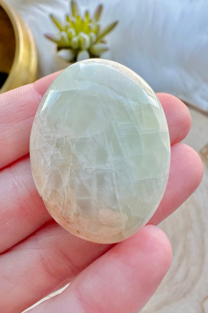 Green Moonstone Garnierite Pillow Palm Stone 004