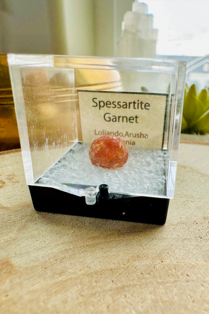 Spessartite Garnet from Tanzania Thumbnail