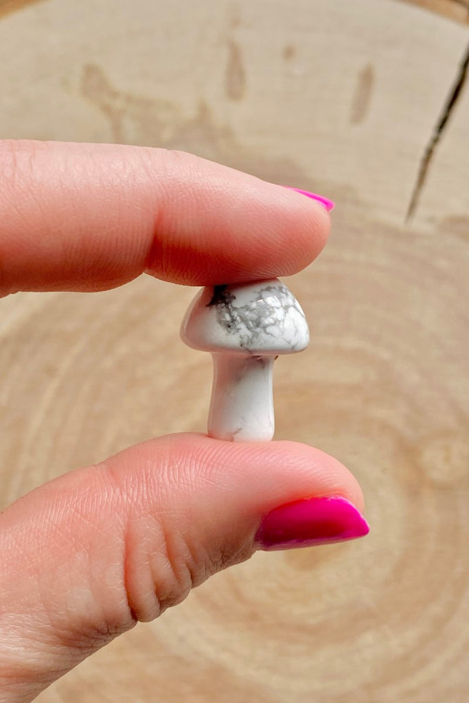 Howlite Mushroom