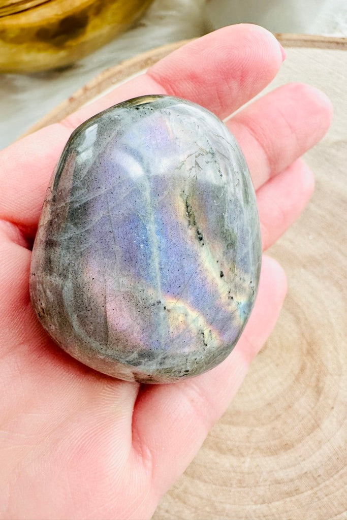 Labradorite Palm Stone - 001