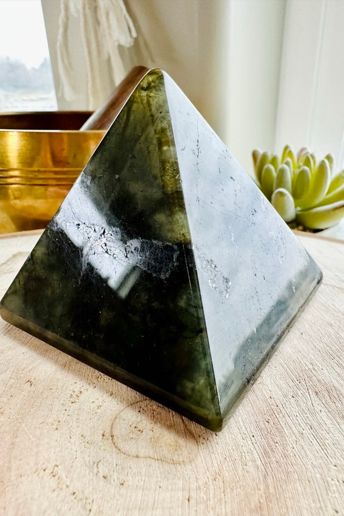 Labradorite Pyramid