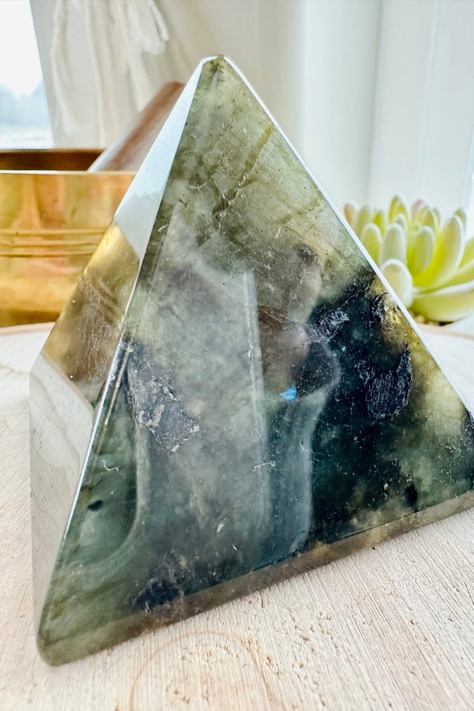 Labradorite Pyramid