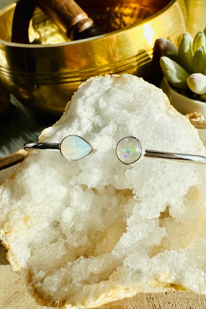 Ethiopian Opal Cuff 002